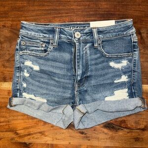 AMERICAN EAGLE SIZE 6 DENIM SHORTS